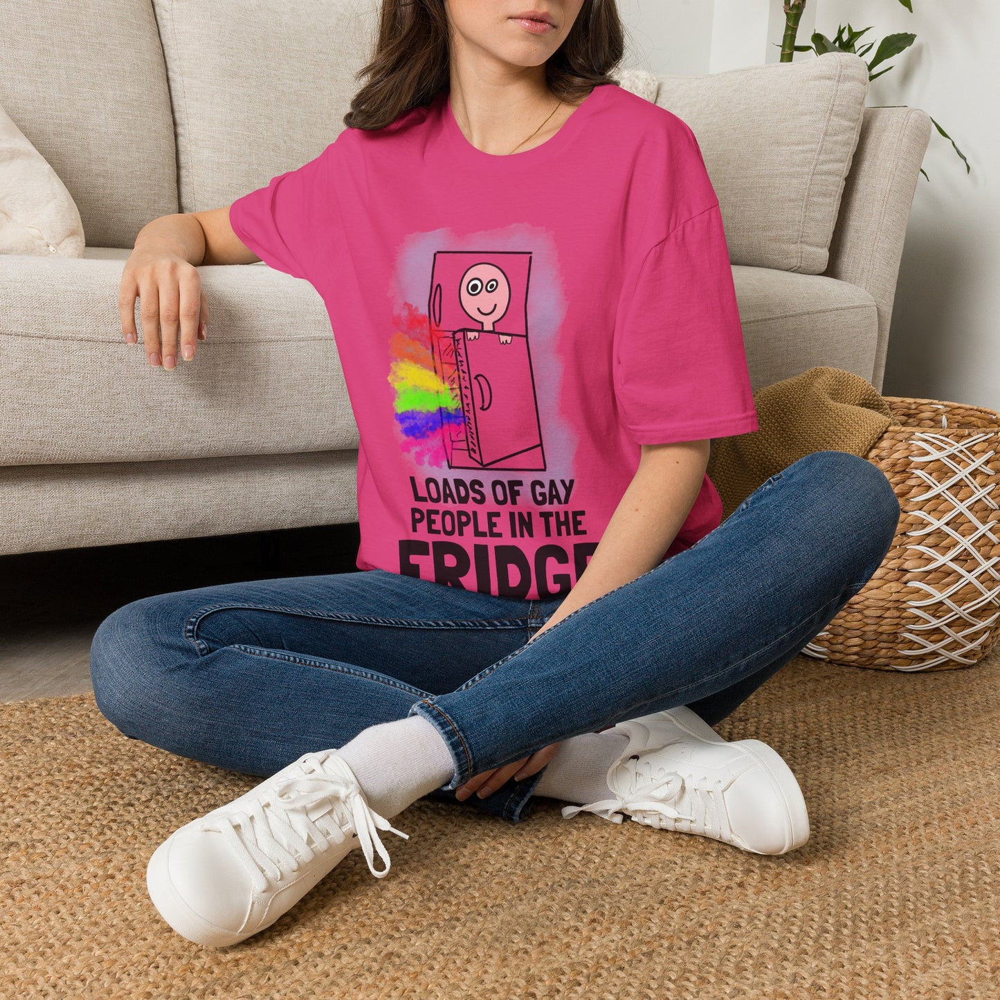 "Loads of Gay People in the Fridge" T-SHIRT
