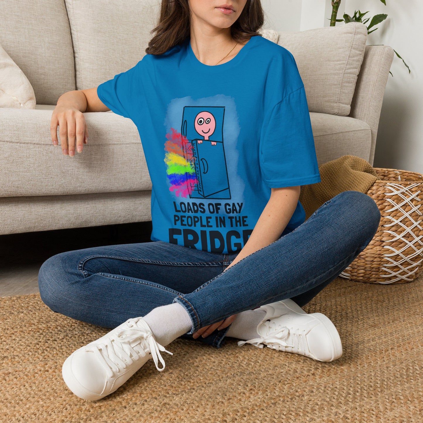"Loads of Gay People in the Fridge" T-SHIRT