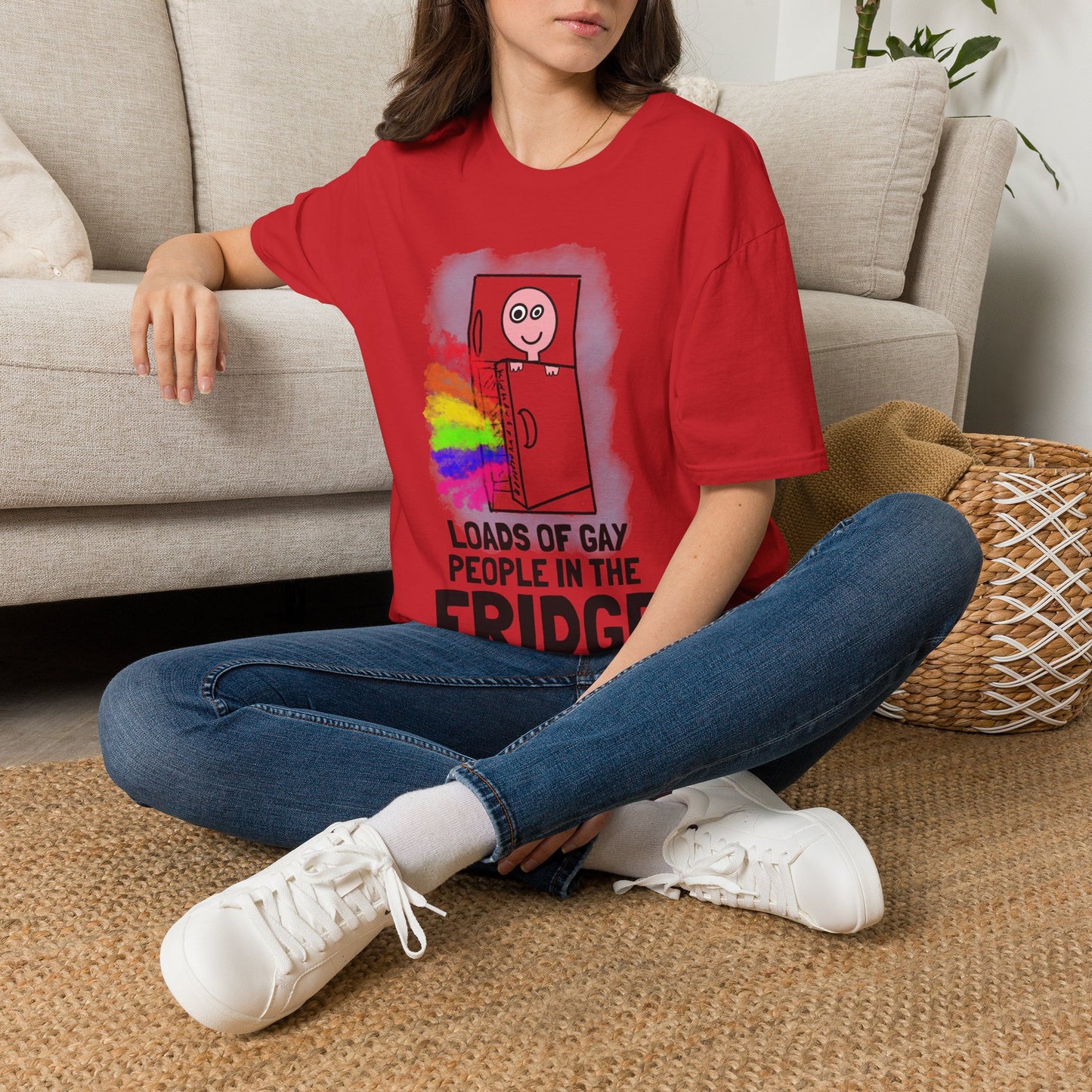 "Loads of Gay People in the Fridge" T-SHIRT
